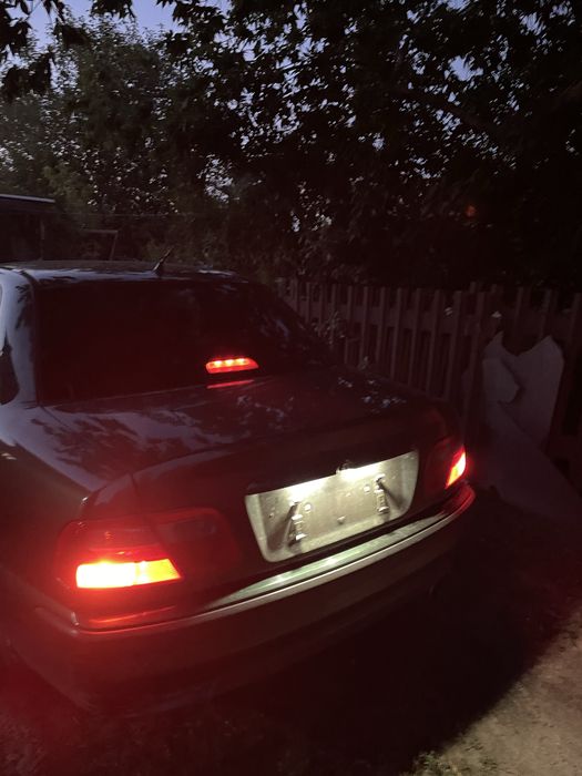 Mitsubishi Carisma