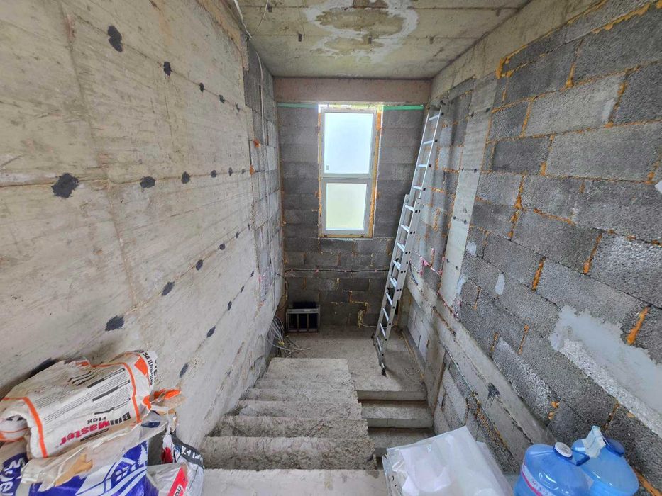 Голяма къща с морска панорама