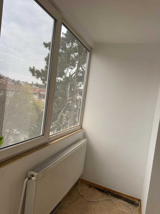 De vanzare Apartament 2 camere Cornisa, decomandat