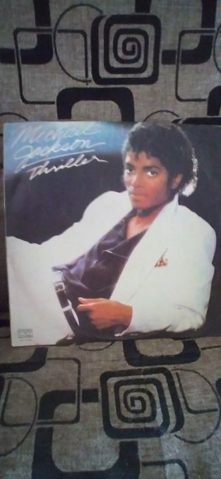 Винил Майкл Жексон Смотрите 2фото Читайте описании