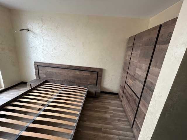 Продава се Двустаен апартамент в Пловдив, Беломорски - 77 кв.м за 1351 €/кв.м - Снимка #3