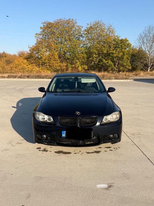 Vând   BMW 320 D
