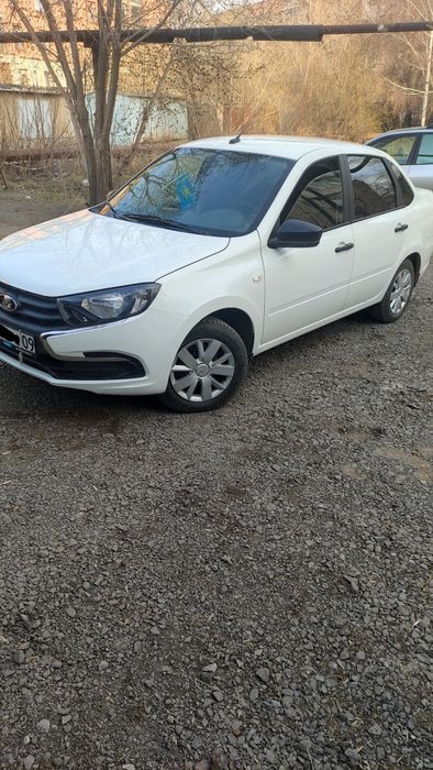 Продам LADA Granta 2021 года
