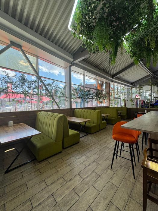 Столы стулья диван