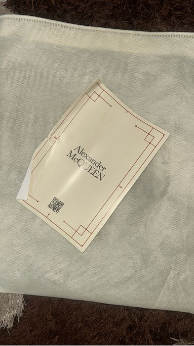 Vand adidasi alexander McQUEEN marimea 43  noi