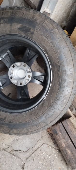 Джанта с гума за джип 225 75 16