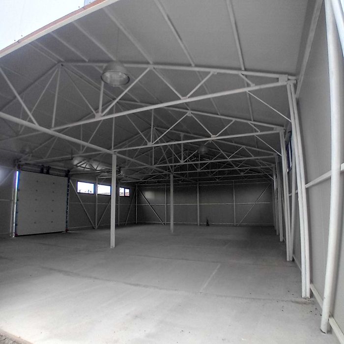 Hala noua 216 mp , teren 600 mp ,birouri 40 mp Magureni - Ph.