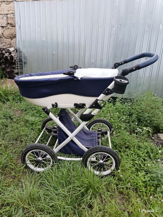 Продам детскую коляску