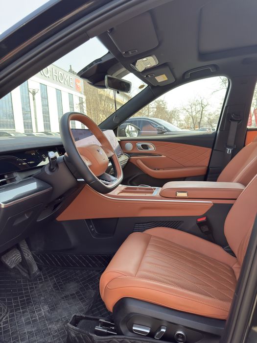 Neta L 2024 Eng full pzoitsyasi Qora kuzov apelsin ichki salon