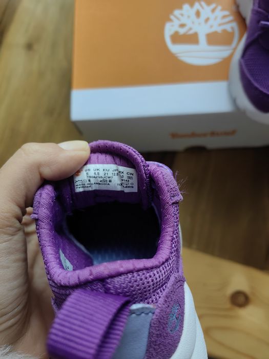 Маратонки за момиче