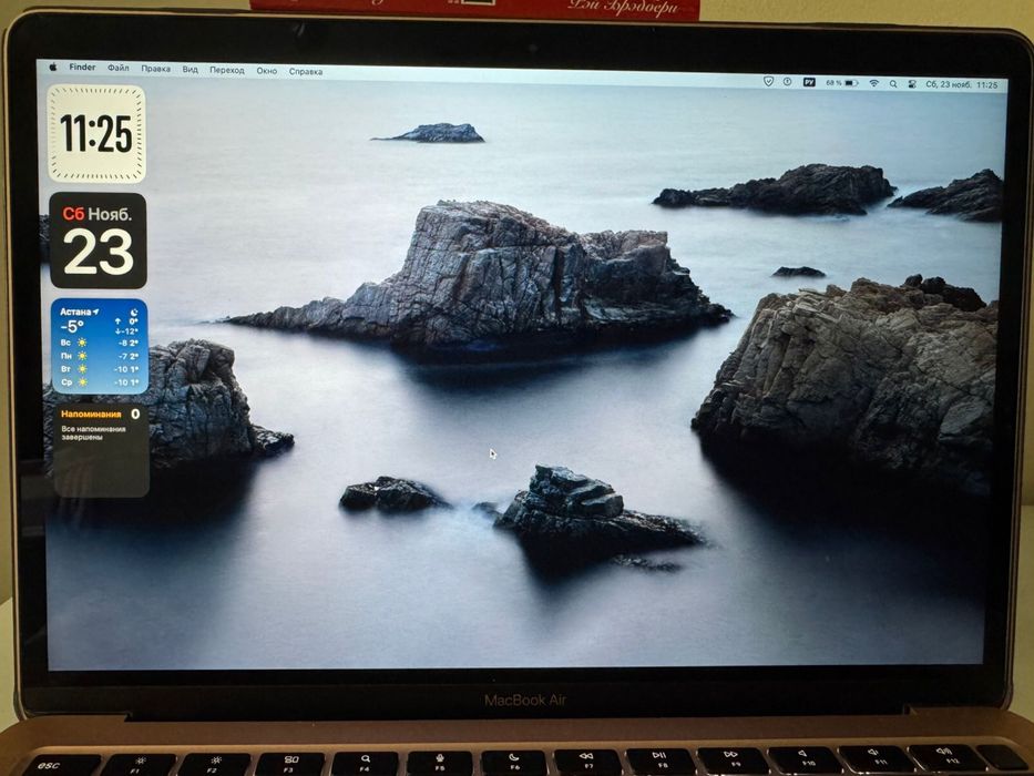 Продам macbook air m1