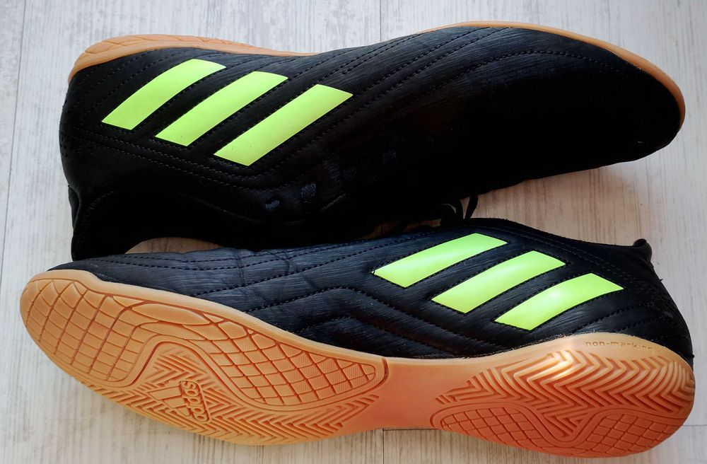 Футболни обувки Adidas Deportivo IN