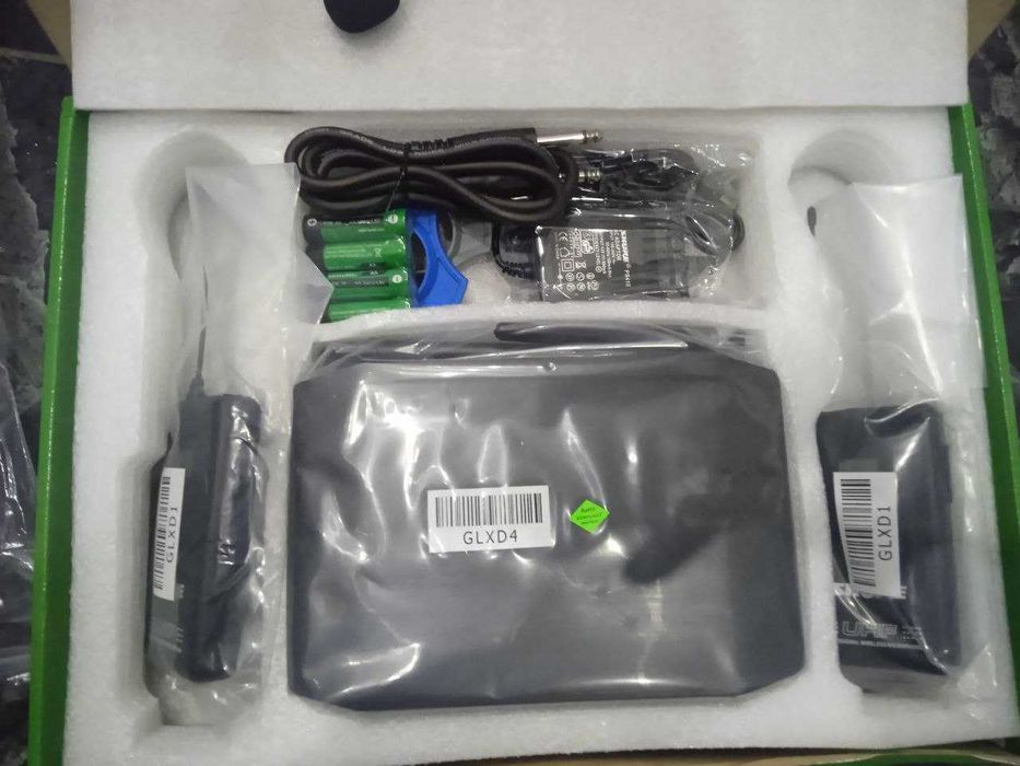 Наголовный микрофон Shure GLXD4