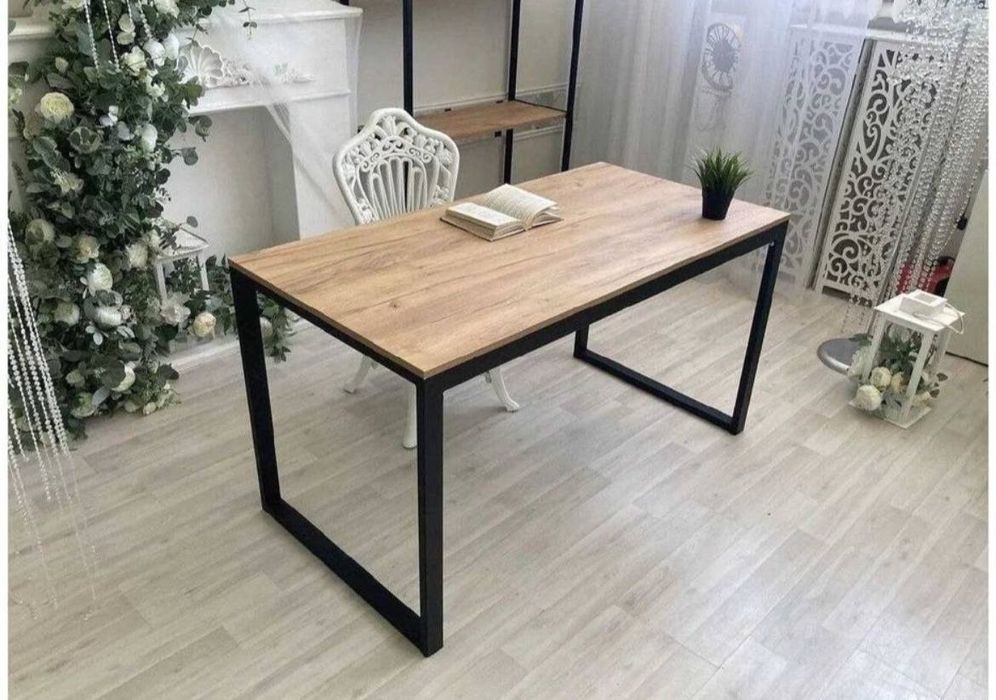 письменный стол лофт для офисов и дома