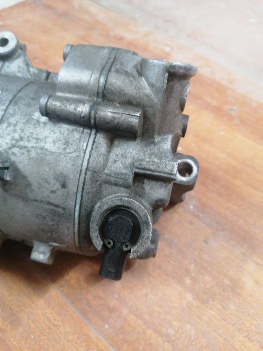 Компресор за климатик - Opel insignia 2.0