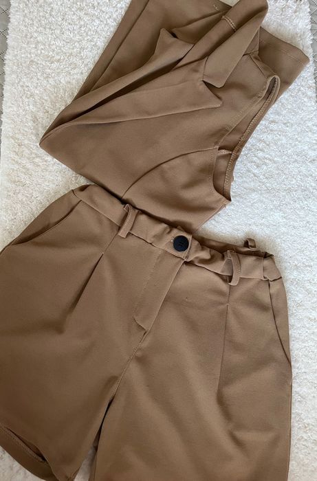 Комплект елек и пантолон