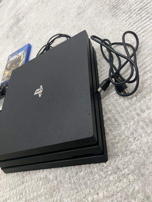 Сони Ps 4 pro. Приставка