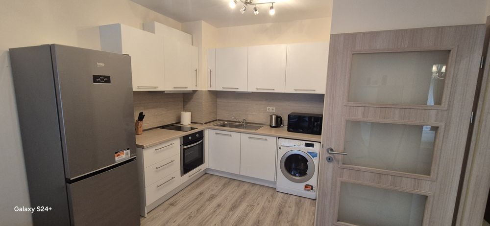 Двустаен апартамент с 50 кв.м тераса – Varna South Bay