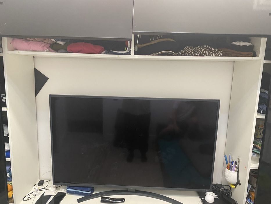 Продам шкаф под телевизор