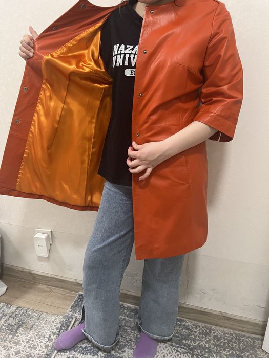 Кожаный плащ