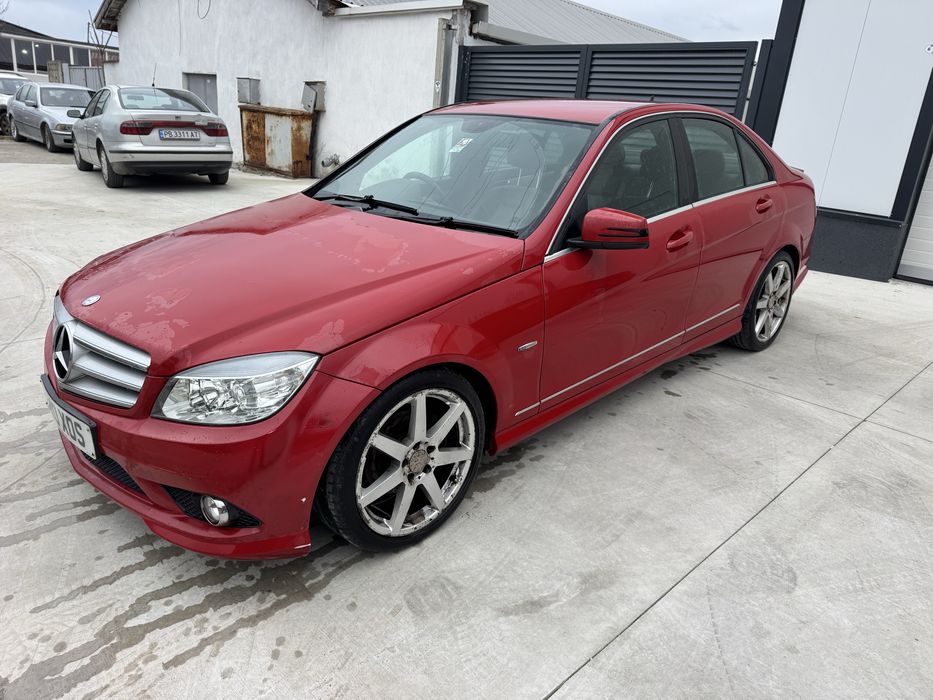 Mercedes C200cdi 2010г. Двигател-651 АМГ-пакет 136кс. Ръчка! НА ЧАСТИ!
