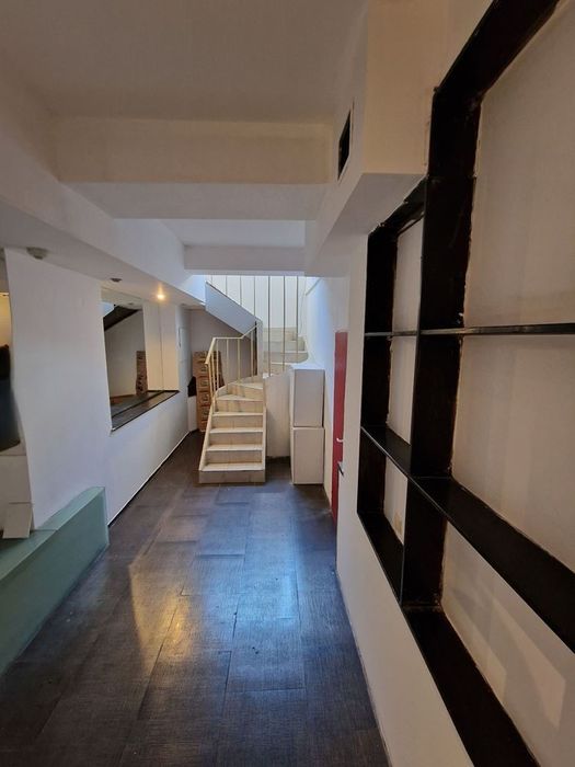 ТОП център до Сердика – 160 кв.м, 6.5м витрина, готово за ресторант и