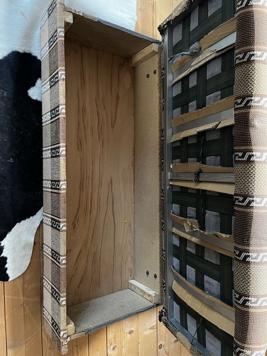 Canapea extensibilă in stare bună !