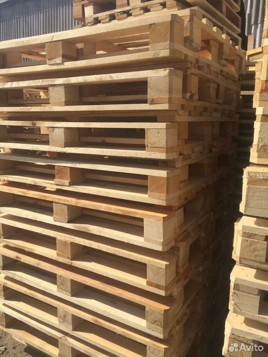 Новые поддоны паллеты.