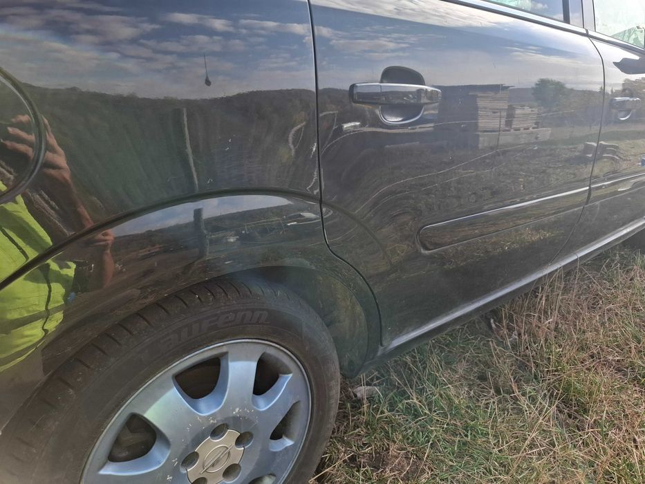 Opel Zafira B 2013