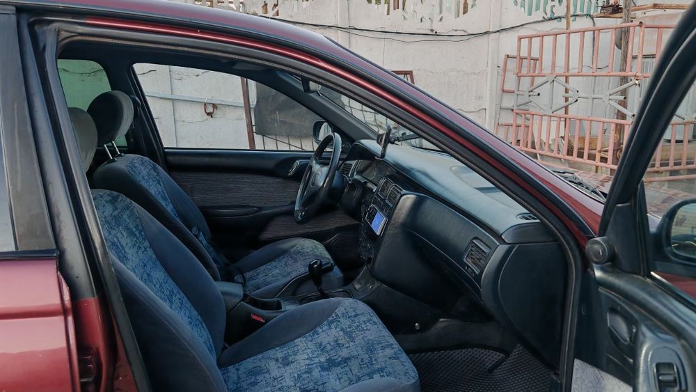 Продам тойота Карина Е/ toyota carina e