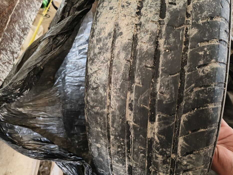 Покрышка 215/60/16