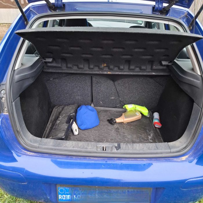 Seat ibiza 2003,motor 1.4 benzina Iași