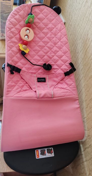 Продам шезлонг детский