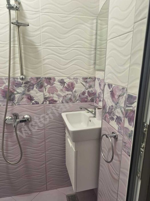 Продава се Тристаен апартамент в Велико Търново, Колю Фичето - 75 кв.м за 1580 €/кв.м - Снимка #4