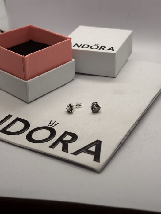 Пандора обеци Pandora