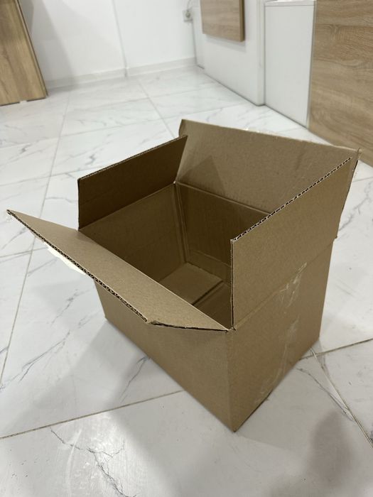Картонные коробки 25см*40см