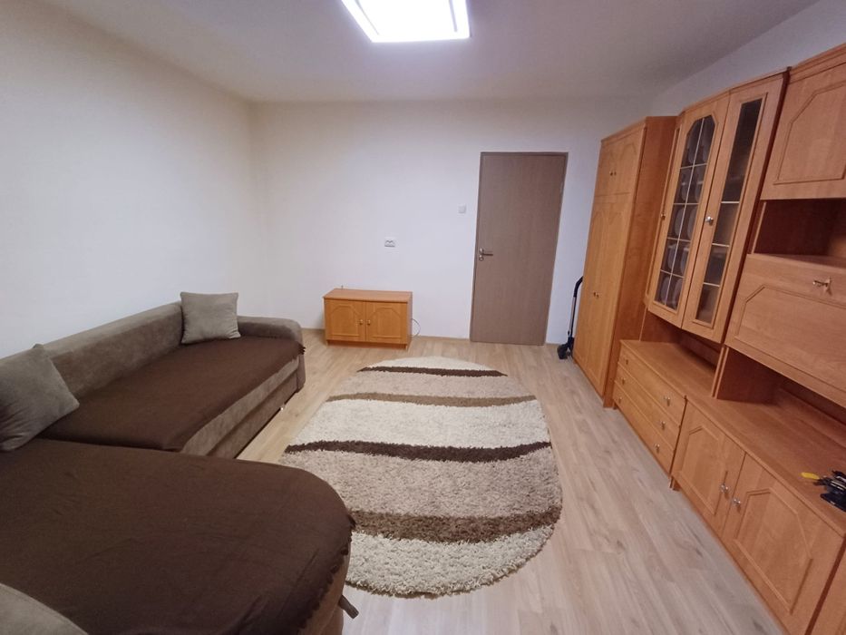 Garsoniera de închiriat în Oradea