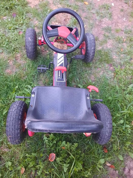 Karting cu pedale