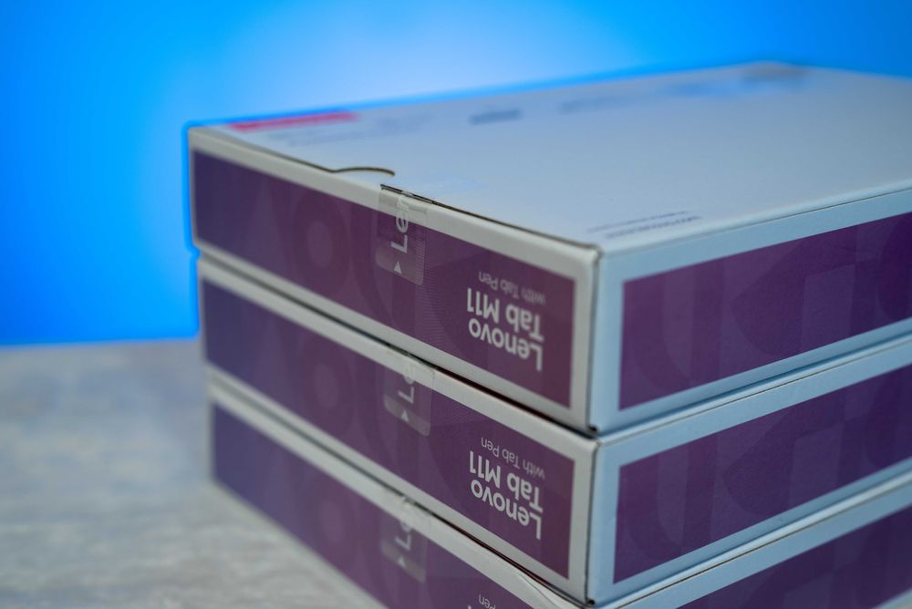 Tableta Lenovo Tab M11, varianta 8GB + 128GB, Pen inclus, sigilata