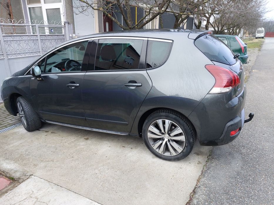 Peugeot 3008 1.2 benzina 130 CP tip STYLE an 2016