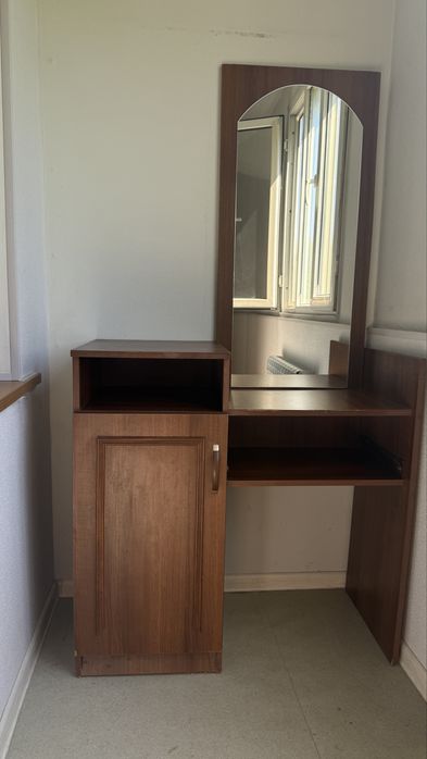 Продается Туалетный Столик