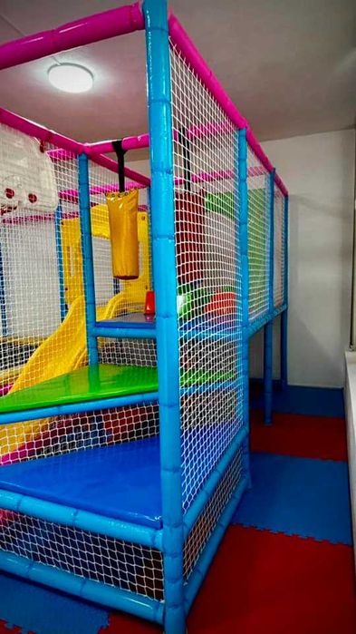 Loc de joaca modular DIV 12 Spatiu de joaca labirint DIV 12