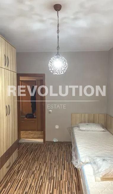 Дава се под наем Тристаен апартамент в Варна, Младост 1 - 120 кв.м за 720 € - Снимка #6