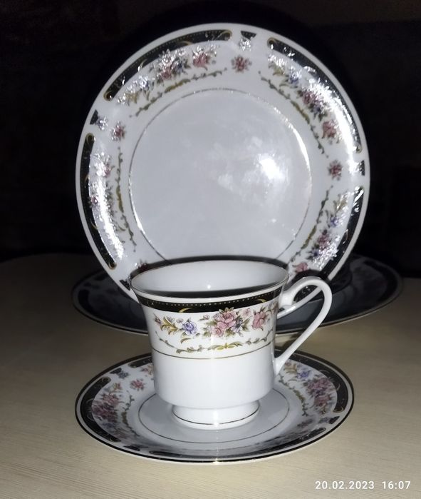 Чайные сервизы .