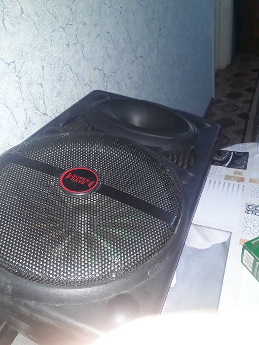музыкальная колонка speaker