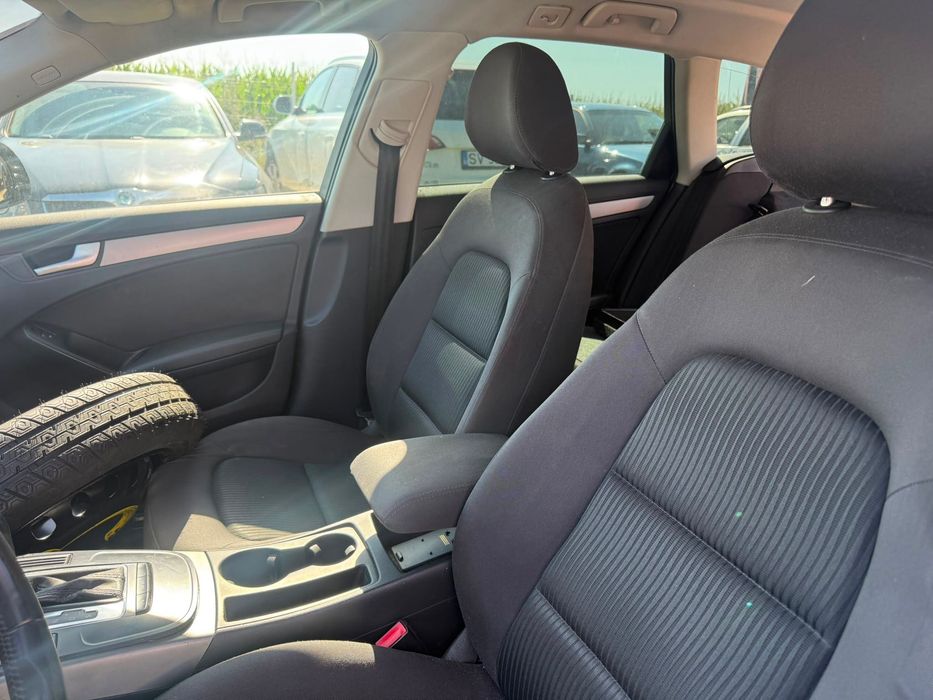 Dezmembrez Audi a4 b8 2009 break negru LZ9Y 2.0 tdi CAGA cutie automata LAT volan stanga