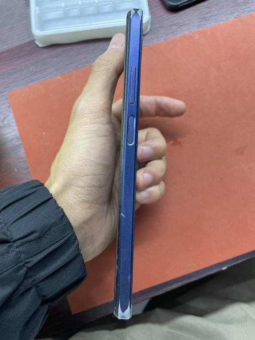 Oppo a17 продам