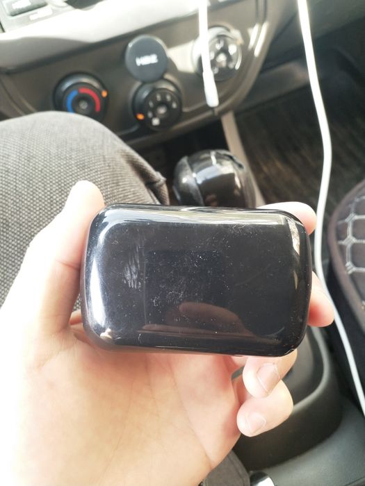 Без проводнои науышники