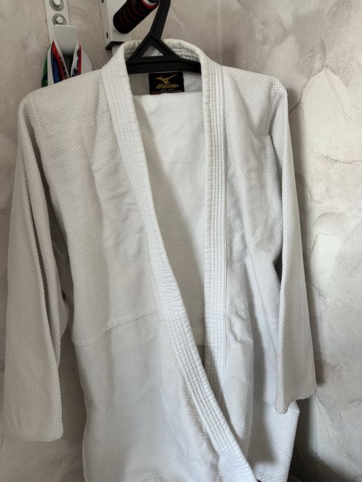 Продам   кимоно