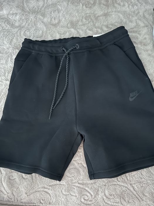 Nike tech fleece pantaloni scurti